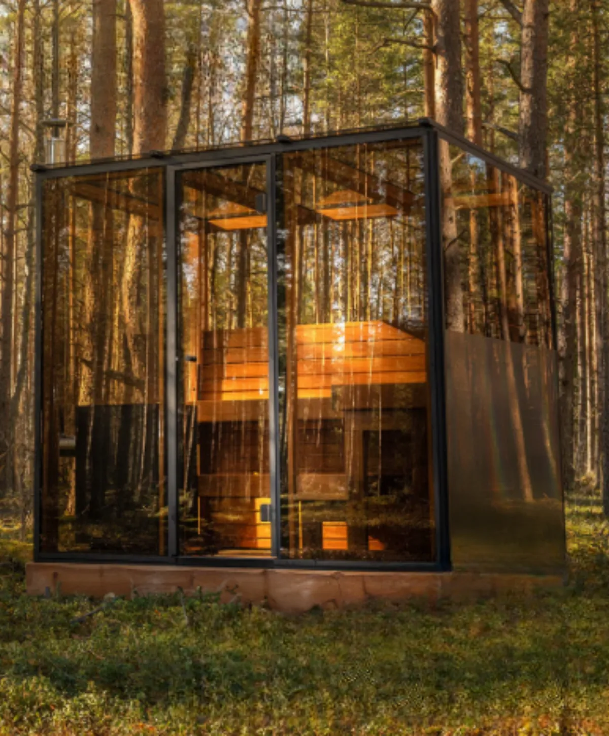 Salus Saunas Deluxe Panorama Glass Traditional Outdoor Luxury Sauna for 6 people