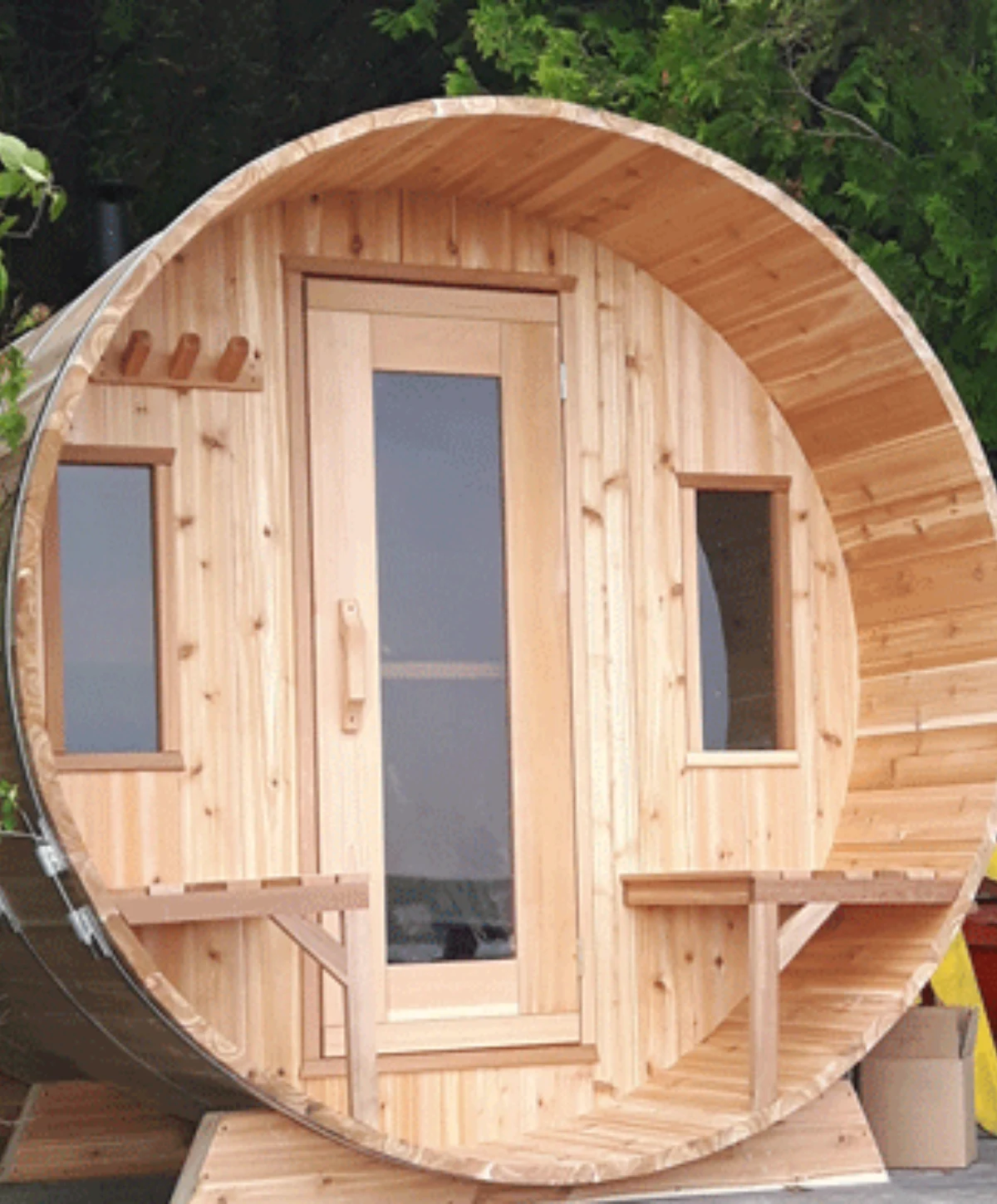SaunaFin outdoor barrel sauna with front porch