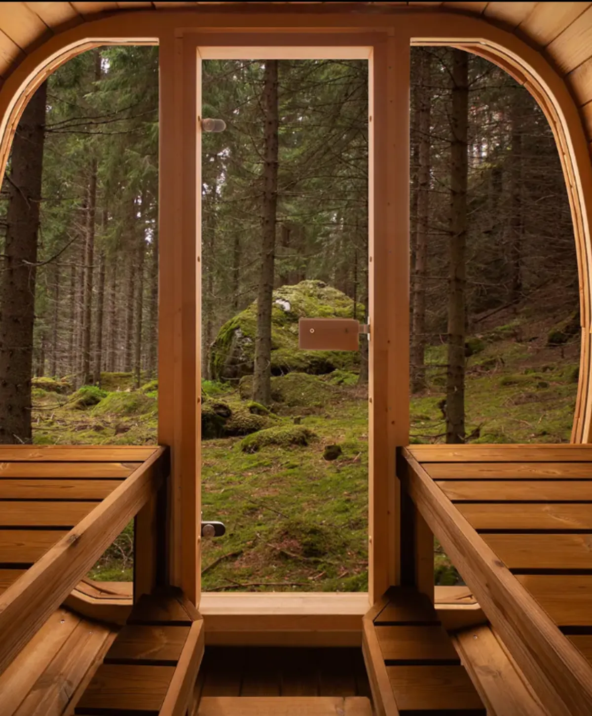Scandinavian Equinox Mini 4-person outdoor cube sauna interior